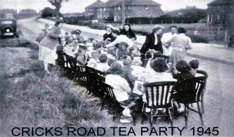 Cricks Road Street Party 1945